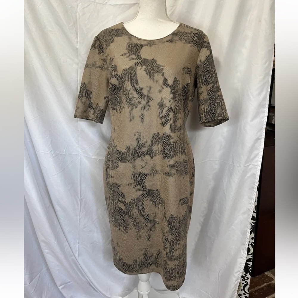 Carmen Marc Valvo Women’s Beige Python Dress